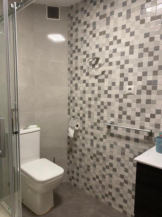 Habitacion Doble En Apartamento De 3 Habitaciones Salamanca Exterior photo